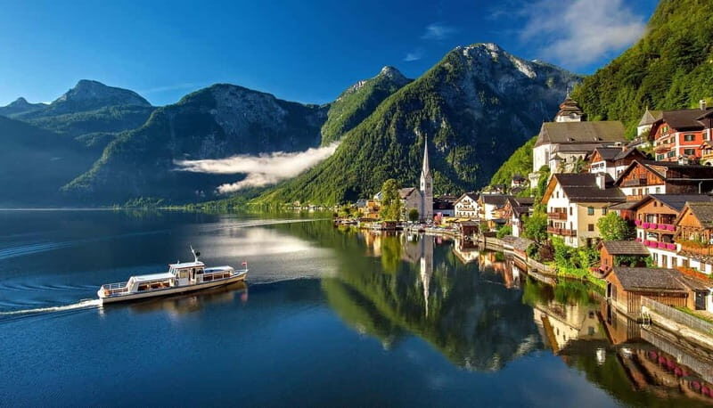 Hallstatt daytrip: Transfer to Hallstatt + Salzburg and back - Why Choose a Private Daytrip from Bratislava?