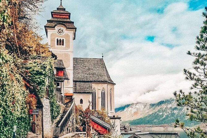 Hallstatt Self-Guided Tour Review - Customer Support and Communication