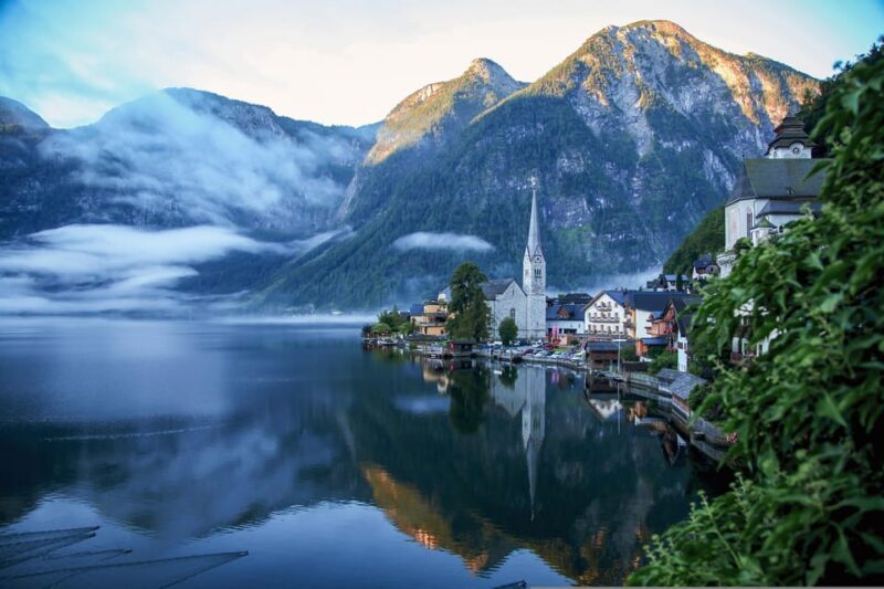 Hallstatt, St.Gilgen,St Wolfgang Salzkammergut from Salzburg - FAQs