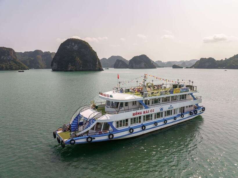 Halong Bay Day Trip With Deluxe Cruise - Activities and Attractions
