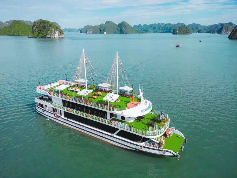Halong Bay Newest 5-Star Cruise With Buffet Lunch & Jacuzzi - Luxury Amenities Onboard