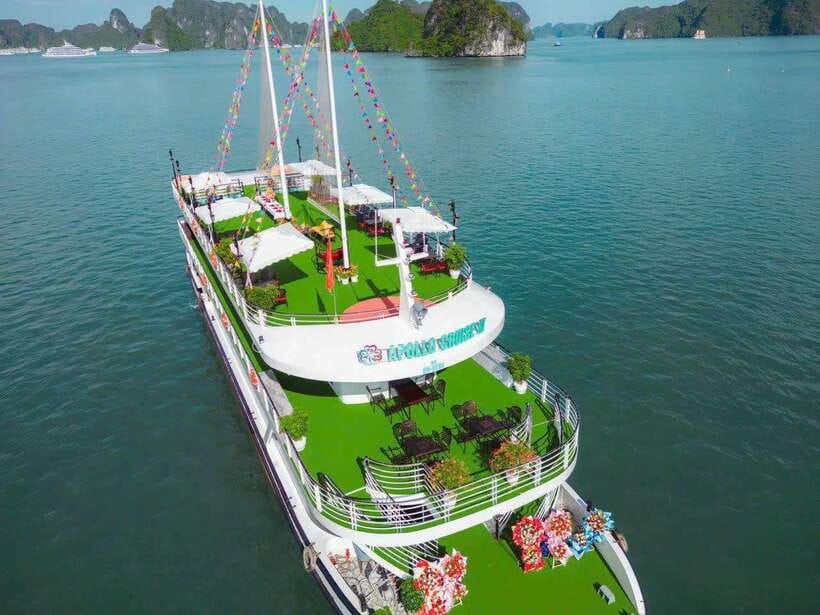 Halong Bay Newest 5-Star Cruise With Buffet Lunch & Jacuzzi - What to Expect During Your Journey