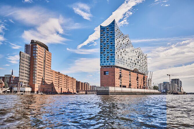Hamburg: 2-hour harbor cruise - Authentic insights from reviews