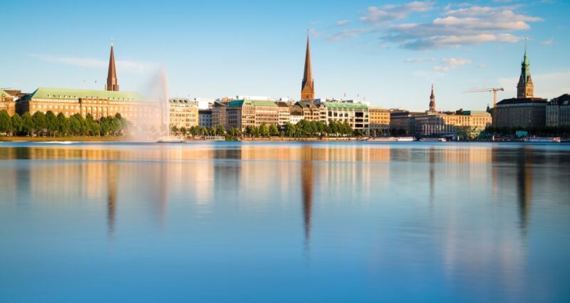 Hamburg: 40+ Attractions City Pass & Public Transportation - Museums to Explore