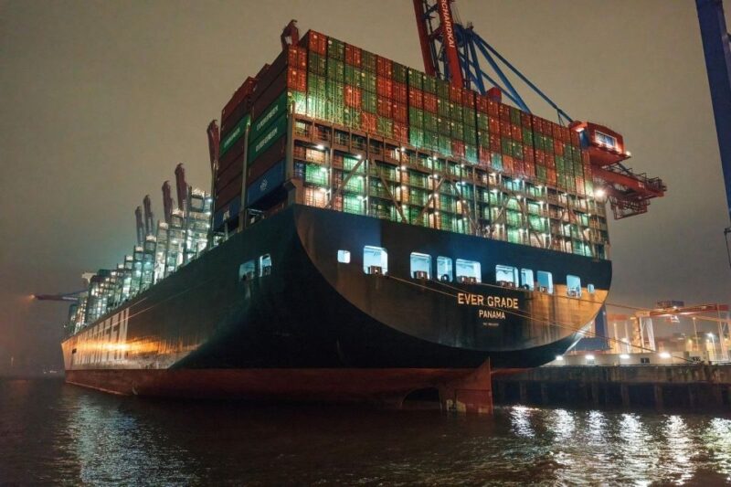 Hamburg Combi: 1,5h Evening Cruise & 2h Reeperbahn Tour - Key Points