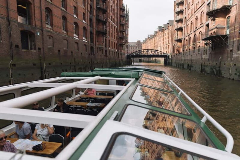 Hamburg: Grand harbor tour, 1 hour - An In-Depth Look at Hamburg’s Harbor in a Little Over an Hour