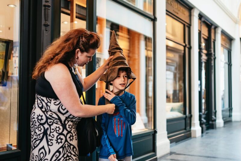 Hamburg: Guided Walking Tour for Magic Fans - Booking Process