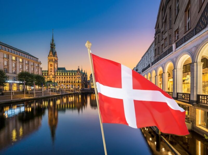 Hamburg: Guided Walking Tour in Danish - Why Choose This Tour?
