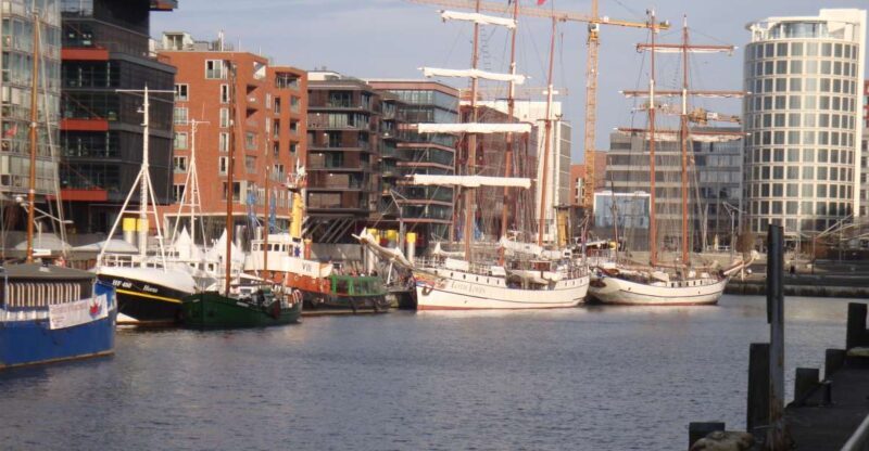 Hamburg Harbor: 3.5-Hour Guided Tour by Bike - Who Will Love This Tour?