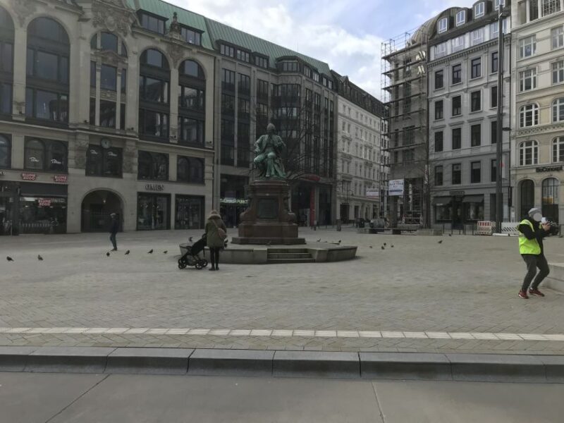 Hamburg: Hop-On/ Hop-Off Sightseeing Tour Classic Line - Comfort, Accessibility, and Practical Tips