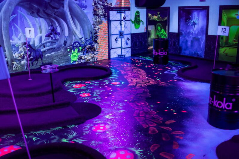 Hamburg: Moviegolf Experience - Key Points
