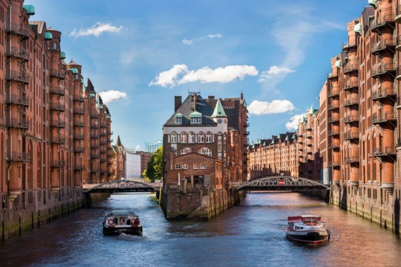 Hamburg: Private One-Way Transfer to or From Kiel Port - Meeting Point and Arrival