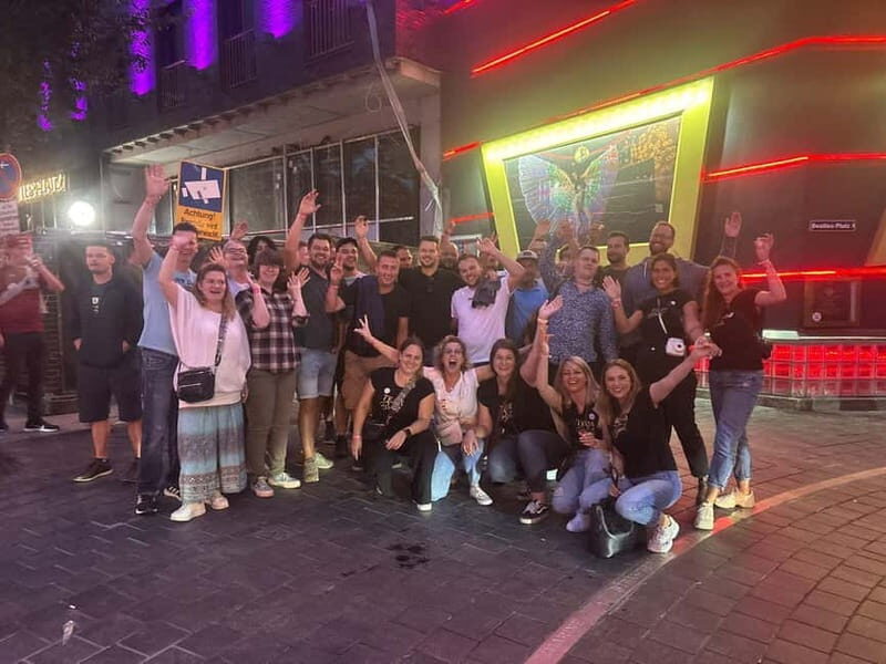 Hamburg Private Premium Tour with Night PubCrawl - Who Will Love This Tour?