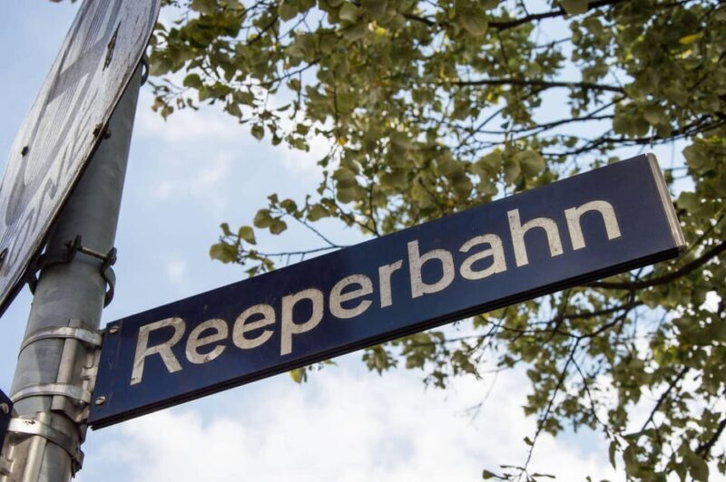 Hamburg: Private Reeperbahn Guided Walking Tour - Who Should Consider This Tour?
