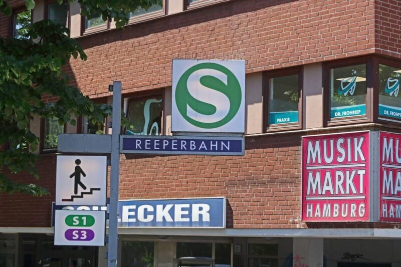 Hamburg: Private St. Pauli History & Highlights Walking Tour - FAQ