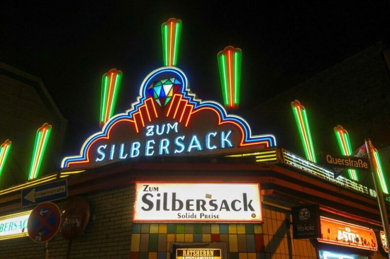 Hamburg: Reeperbahn Quickie, The Short & Sexy St. Pauli Tour - Practical Details and Tips