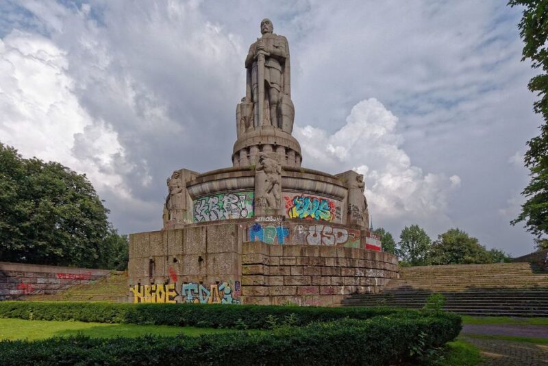Hamburg: Self-Guided Historical Walking Tour - Availability and Booking