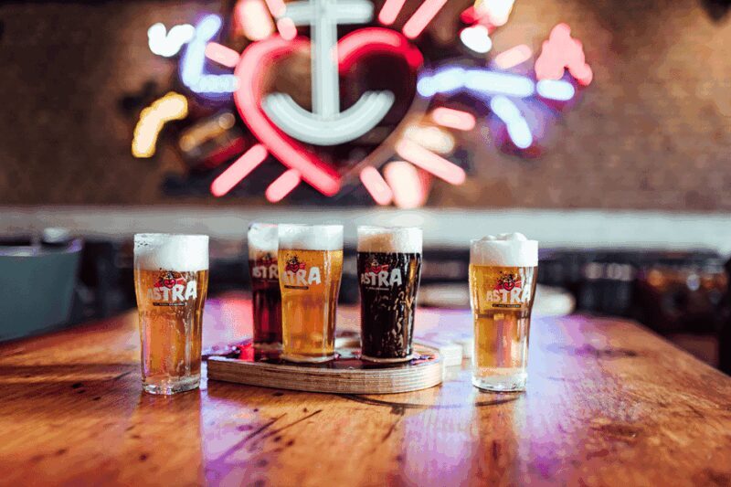 Hamburg: St. Pauli Breweries Walking Tour with Tastings - "Zur Ritze" and the Boxing Cellar  