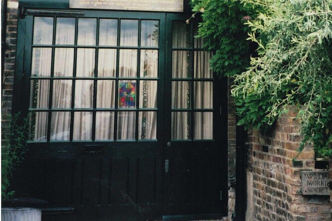 Hammersmith to Chiswick: a Self-Guided Audio Tour Along the Riverside - Whats Included and Excluded