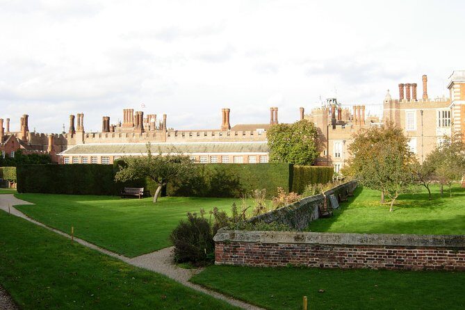 Hampton court palace private tour from London - Who Will Love This Tour?