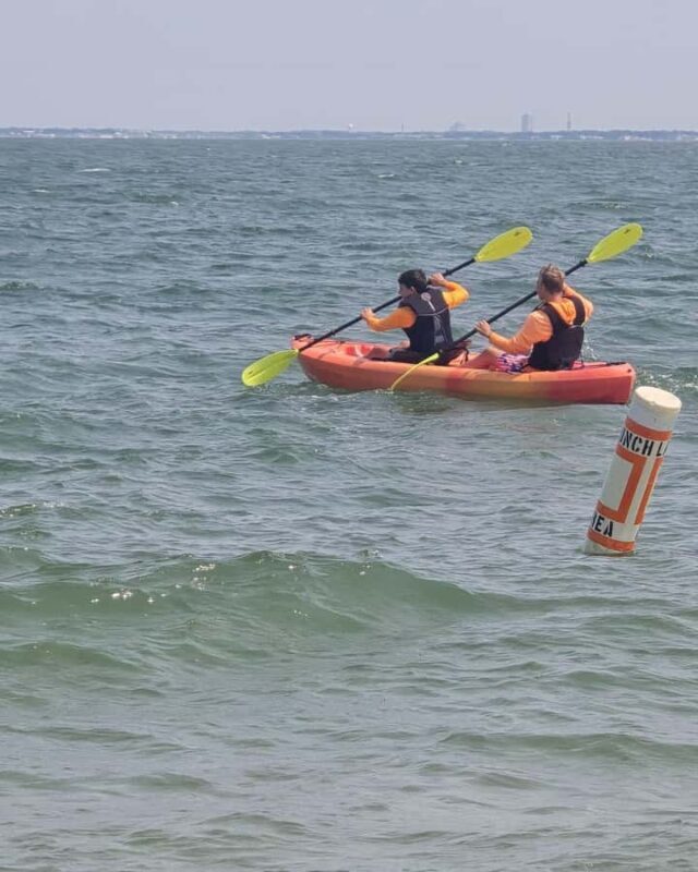Hampton: Tandem Kayak Rental at Buckroe Beach - Key Points