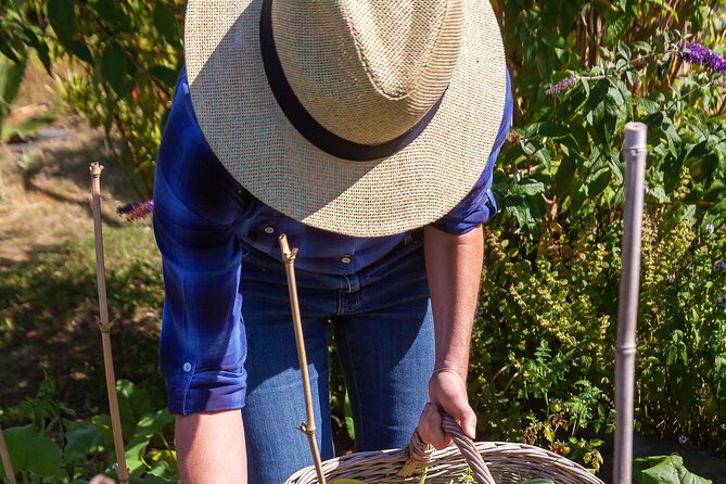 Hands-On Cooking Class & Farmhouse Visit in the Amalfi Coast - Seasonal Menu Variation