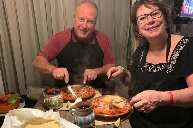 Hands-On Cooking Class in Cancun: Drink & Cook Authentic Dishes - Key Points