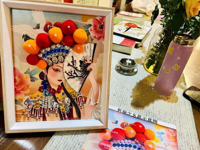 Hands-On Creation of Peking Opera Crafts - Key Points