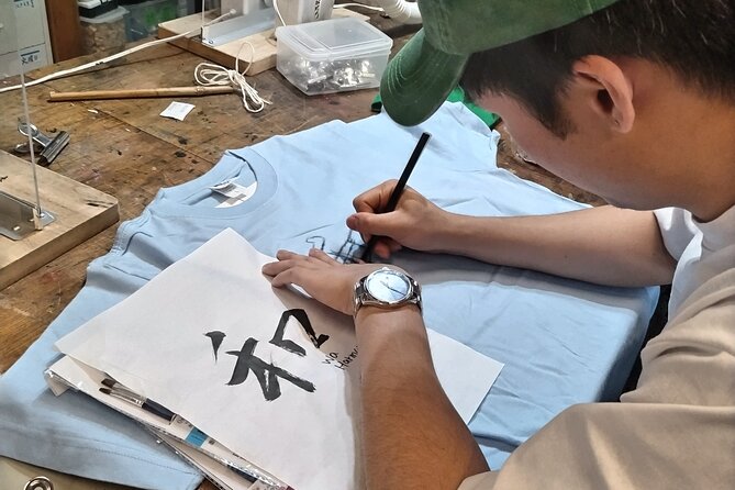 Handwriting Kanji With Ink on T-Shirt Private Art Class in Tokyo - Pricing and Inclusions