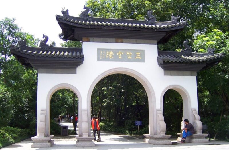 Hangzhou: Fei Lai Peak (Lingyin Temple) E-Ticket - About Lingyin Temple