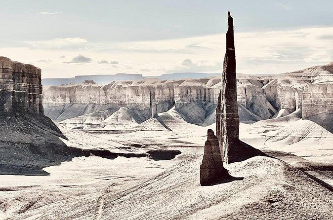 Hanksville Moonscape Overlook and Long Dong Silver Tour - FAQ