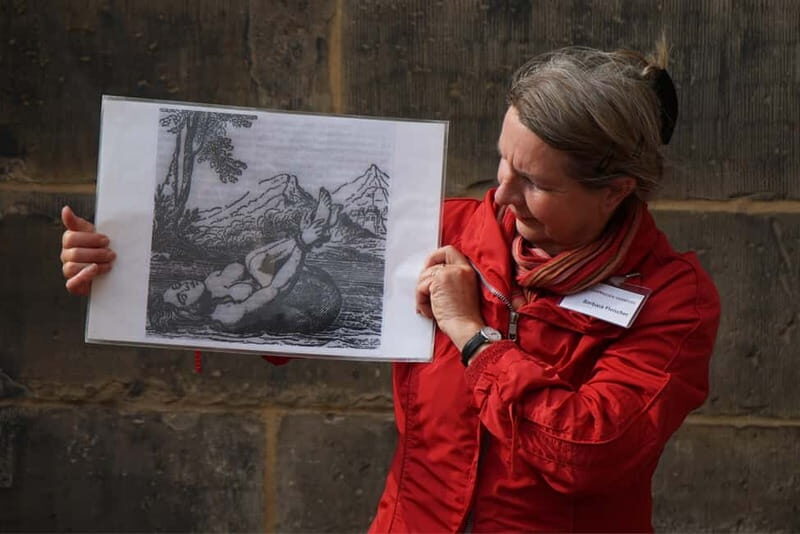 Hannover: Exciting Walking Tour through the Criminal Past - Key Points