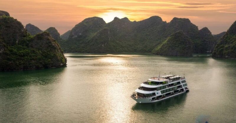 Hanoi: 3-Day Ha Long/Lan Ha Bay Cruise With Private Balcony - Key Points