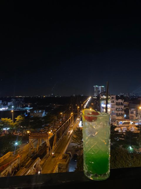 Hanoi: 7 Tasting Street Food Walking Tour and Train Street - Customer Feedback and Ratings