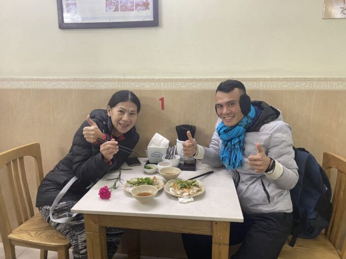 Hanoi: 7 Tasting Street Food Walking Tour and Train Street - Cultural Significance of Street Food