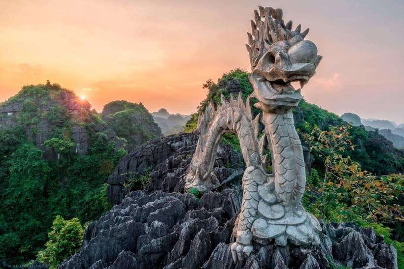 Hanoi: Bai Dinh Pagoda, Trang An, and Mua Cave Day Tour - Tour Overview and Pricing