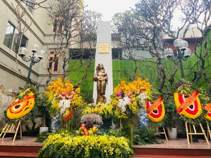 Hanoi: Cho Gioi Vietnam War History Walking Tour - Frequently Asked Questions