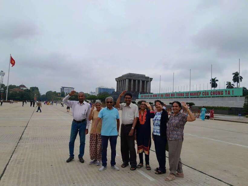 Hanoi City Tour With Water Puppet Show Tour Options - Important Information