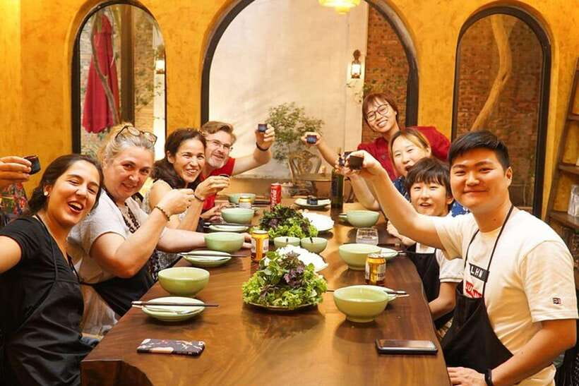 Hanoi: Cooking Class With Market Tour and Hotel Pickup - Experience the Vibrant Local Market