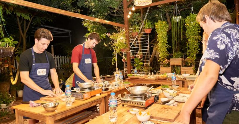 Hanoi: Cyclo Ride and Cooking Class With Market Visit - Key Points