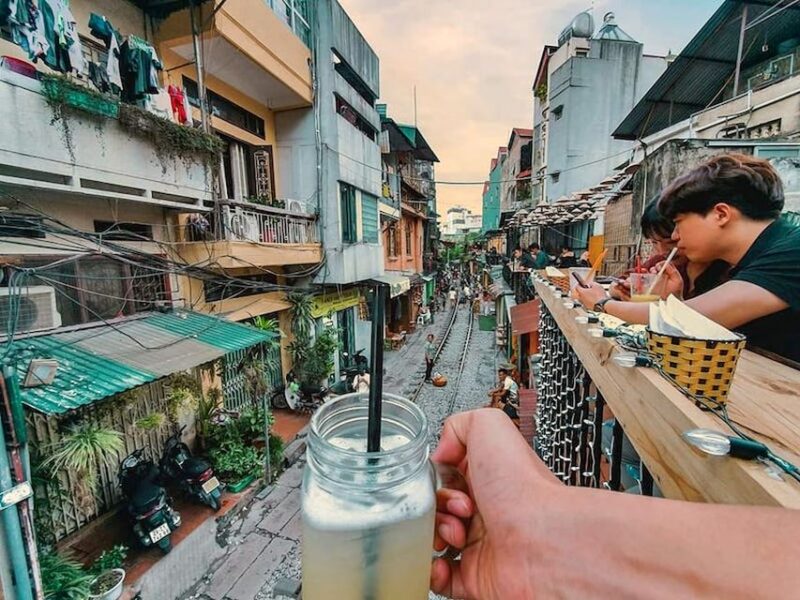 Hanoi Food Tour With Train Street Visit - Train Street Visit
