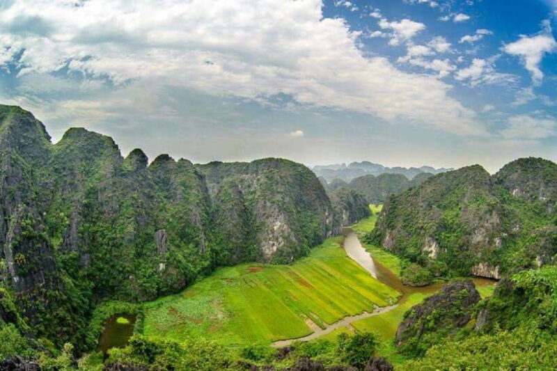 Hanoi: Full-Day Bai Dinh - Trang An & Mua Cave by Limousine - Key Points