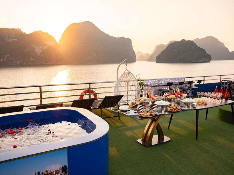 Hanoi: Full-Day Ha Long Bay on Luxury Cruise With Lunch - Key Points