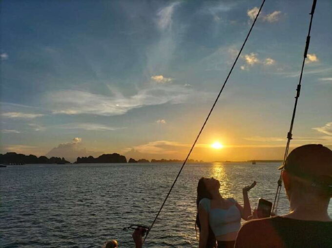 Hanoi: Full-Day Halong Bay Cruise With Swimming & Kayak Tour - Frequently Asked Questions