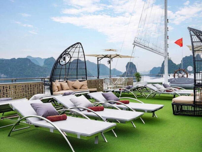 Hanoi: Fullday Halong Bay 5 Star, Jacuzzi, Buffet,Kayak,Swim - Booking and Cancellation Policy