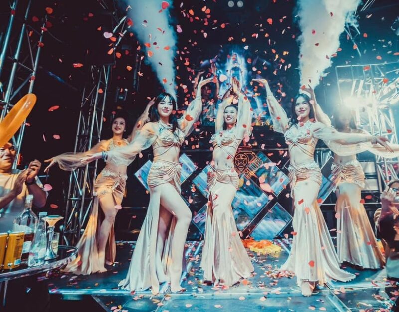 Hanoi: Guided Bar Crawl With Drinks and Nightclub Entry - Pricing and Inclusions