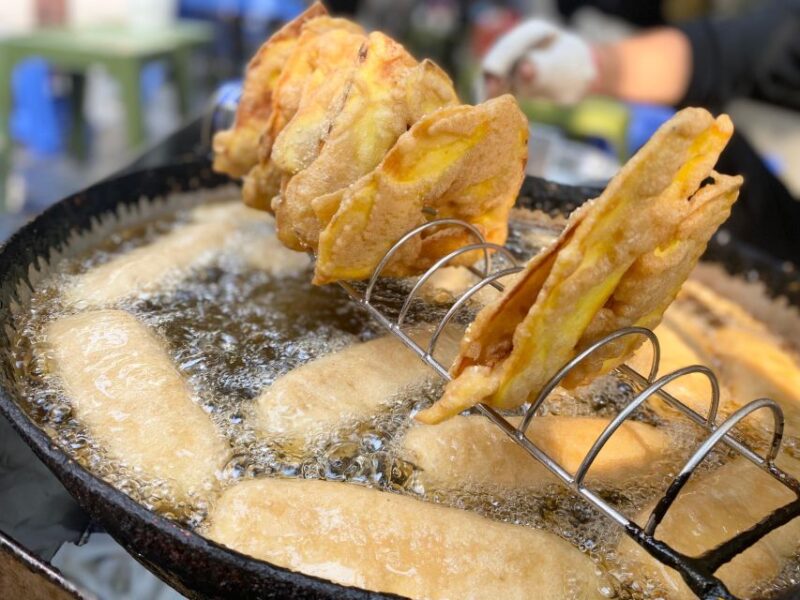 Hanoi: Guided Street Food Tour With Train Street Experience - Key Points