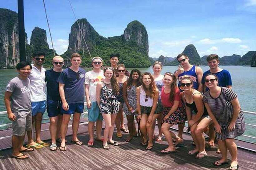 Hanoi: Ha Long Bay 5-Star Cruise With Kayaking and Lunch - Important Information