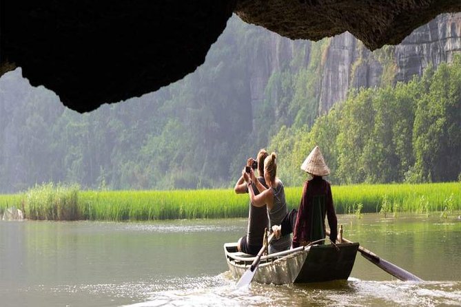 Hanoi - Hoa Lu - Trang An - Mua Cave - 1 Day Tour - Luxury Limousine From Hanoi - Pickup Information