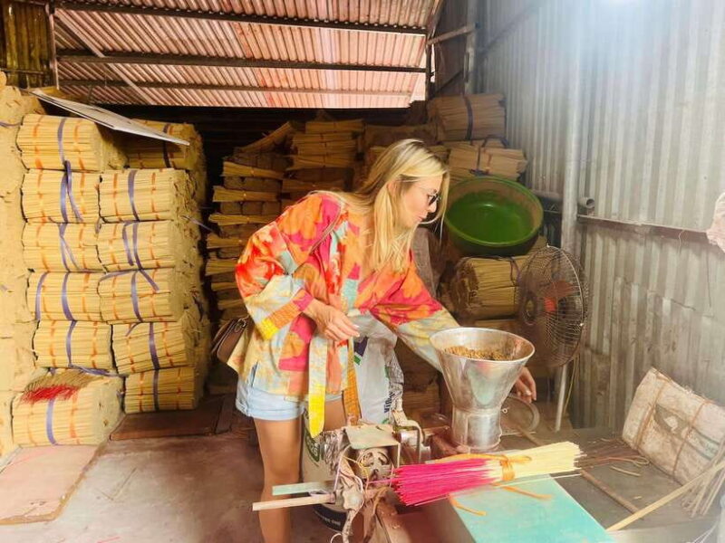 Hanoi: Incense, Hat Making & Lacquer Artisan Village Tour - Key Points
